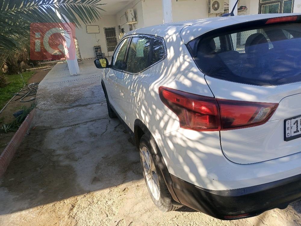 نیسان ڕۆگ سپۆرت